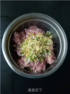 Make Radish meatballs step 1