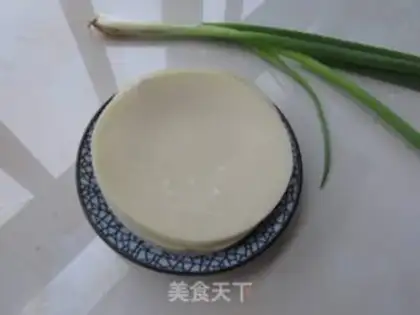 Make A dumpling onion cake step 0