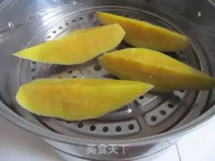 Make Red potato balls step 0
