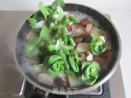 Make Two mushroom eggs dry fish cake step 6