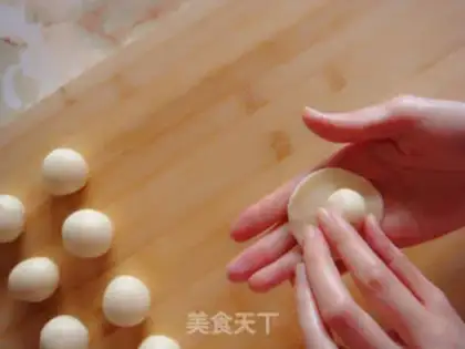 Make Chinese snacks are a good thing step 7