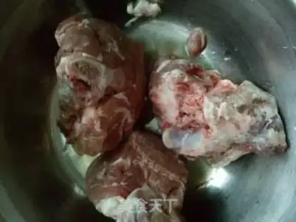 Make Big bone sour step 0