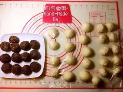 Make Chinese sweet roses step 3