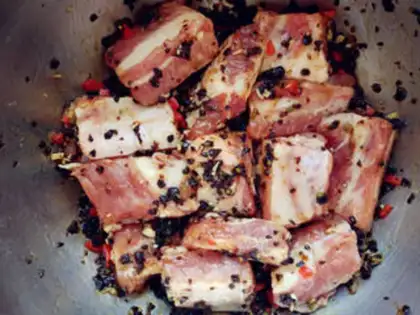 Make Bean evaporated ribs step 1
