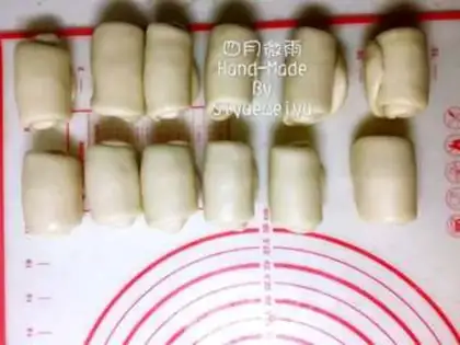 Make Chinese sweet roses step 10