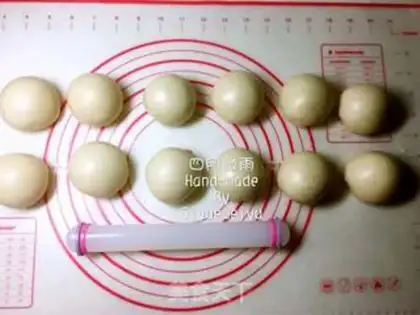 Make Chinese sweet roses step 14