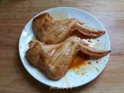 Make Cricket chickens with wings step 2