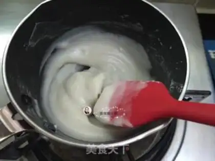 Make The soup grows chicken bread step 1