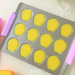 Make French Madeleine step 5