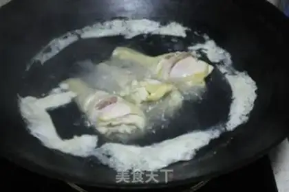 Make The honey and the chicken legs step 1