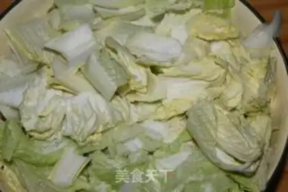 Make Northeast Korean cabbage step 1