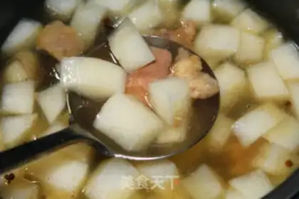 Make Clean up the radish beef soup step 10