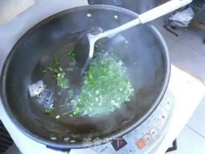 Make Onion fried rice step 2