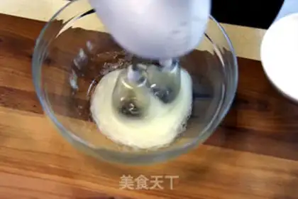 Make Cow Rolling Sugar step 3