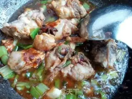 Make Chicken leg and soybeans step 1