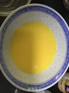Make Steaming eggs step 1