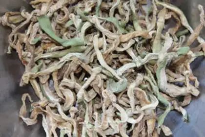 Make Steamed radish and pickled step 0