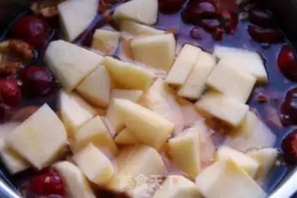 Make A can of apple sugar step 4