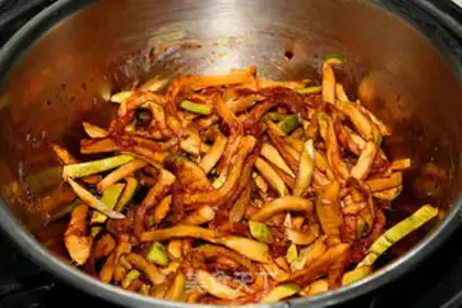 Make Steamed radish and pickled step 5
