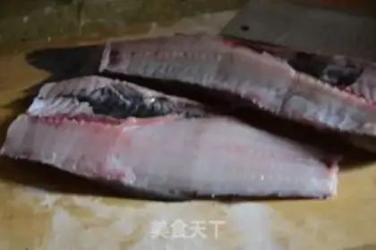 Make Hinjiang Fish Thin step 1