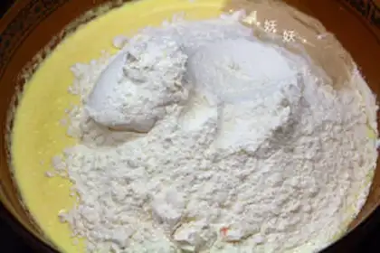 Make Corn juice buns step 2