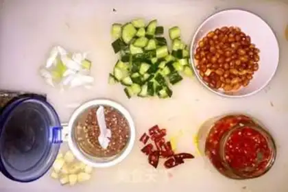 Make A chicken bowl at the court of fortune step 3