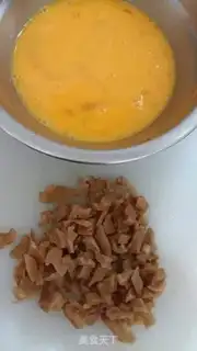 Make Eggs step 1