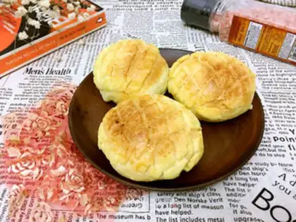 Make Pineapple bun step 16