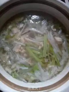 Make Celery ink and radish step 0