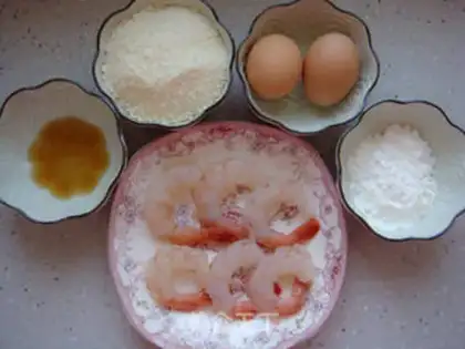 Make Gold-rich shrimp balls step 0