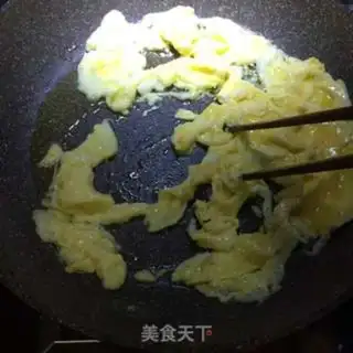 Make Onion fried eggs step 4