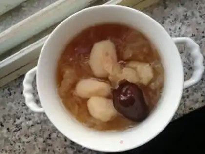 Make Silver-eared date soup step 7