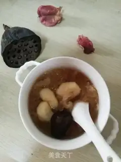 Make Silver-eared date soup step 8