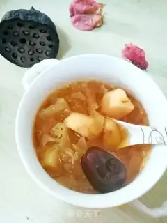 Make Silver-eared date soup step 9