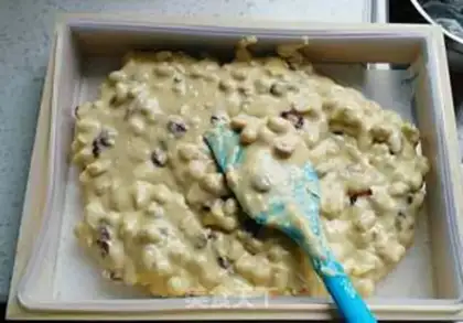 Make A baker with a sugared oxen step 6