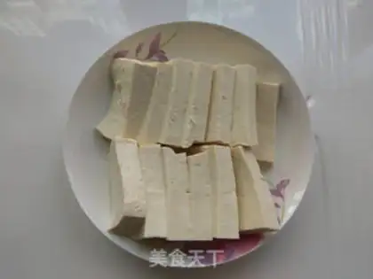 Make Garlic chili tofu step 1