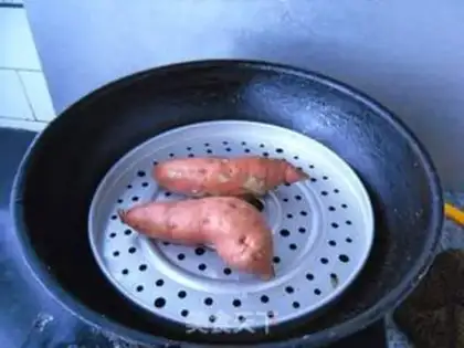 Make Coconut potato ball step 1