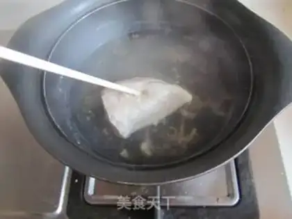 Make Spaghetti cake step 13