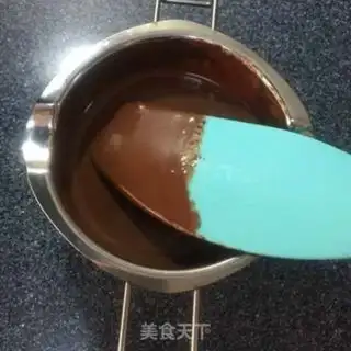 Make Spaghetti cake step 14
