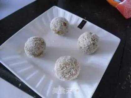 Make Coconut potato ball step 11