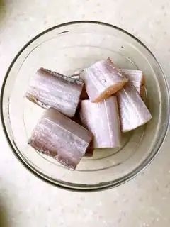 Make Red-fried fish step 0