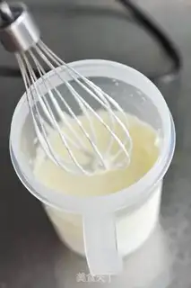 Make Butter fruit sandwich step 2