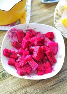 Make Butter fruit sandwich step 4