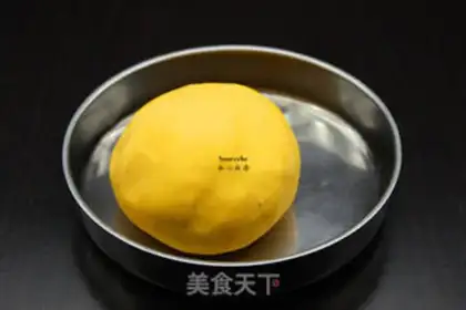 Make Soft pumpkin sesame ball step 2