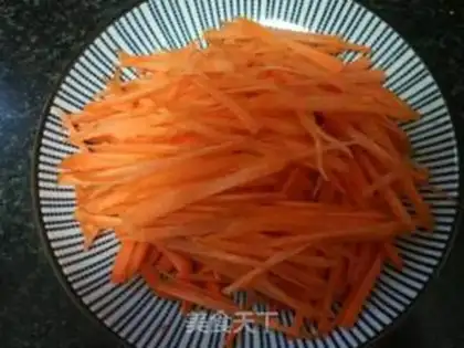 Make Carrots and curry step 1