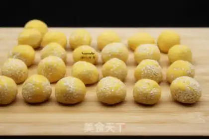 Make Soft pumpkin sesame ball step 6