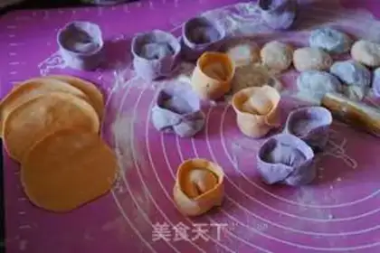 Make Yuanbao lantern dumplings step 10