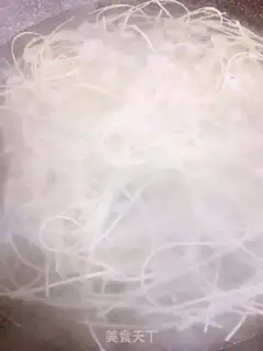 Make Tomato egg noodles step 6