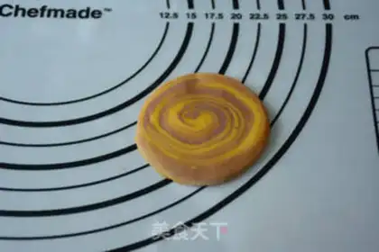 Make Straw hat step 16