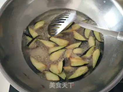 Make Meatloaf fan eggplant step 3